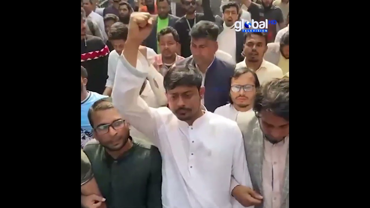 নাসীরুদ্দীন পাটওয়ারীকে 'পচা ডিম' নিক্ষেপ! | Nasiruddin Patwary | NCP