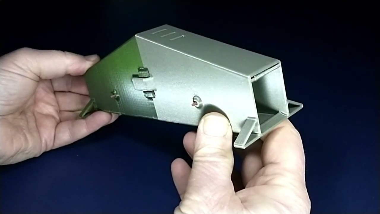 Live Mousetrap with Magnetic Latch