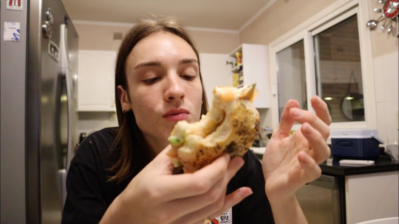 COCINÉ BAGELS PARA SALVARME DEL ABURRIMIENTO