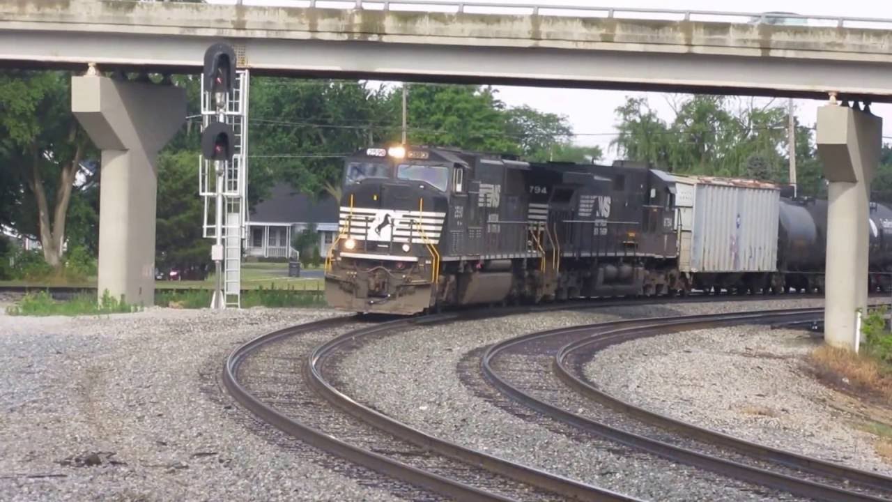 A Busy Morning in Bellevue, Ohio, Part 1. July 1st, 2016.