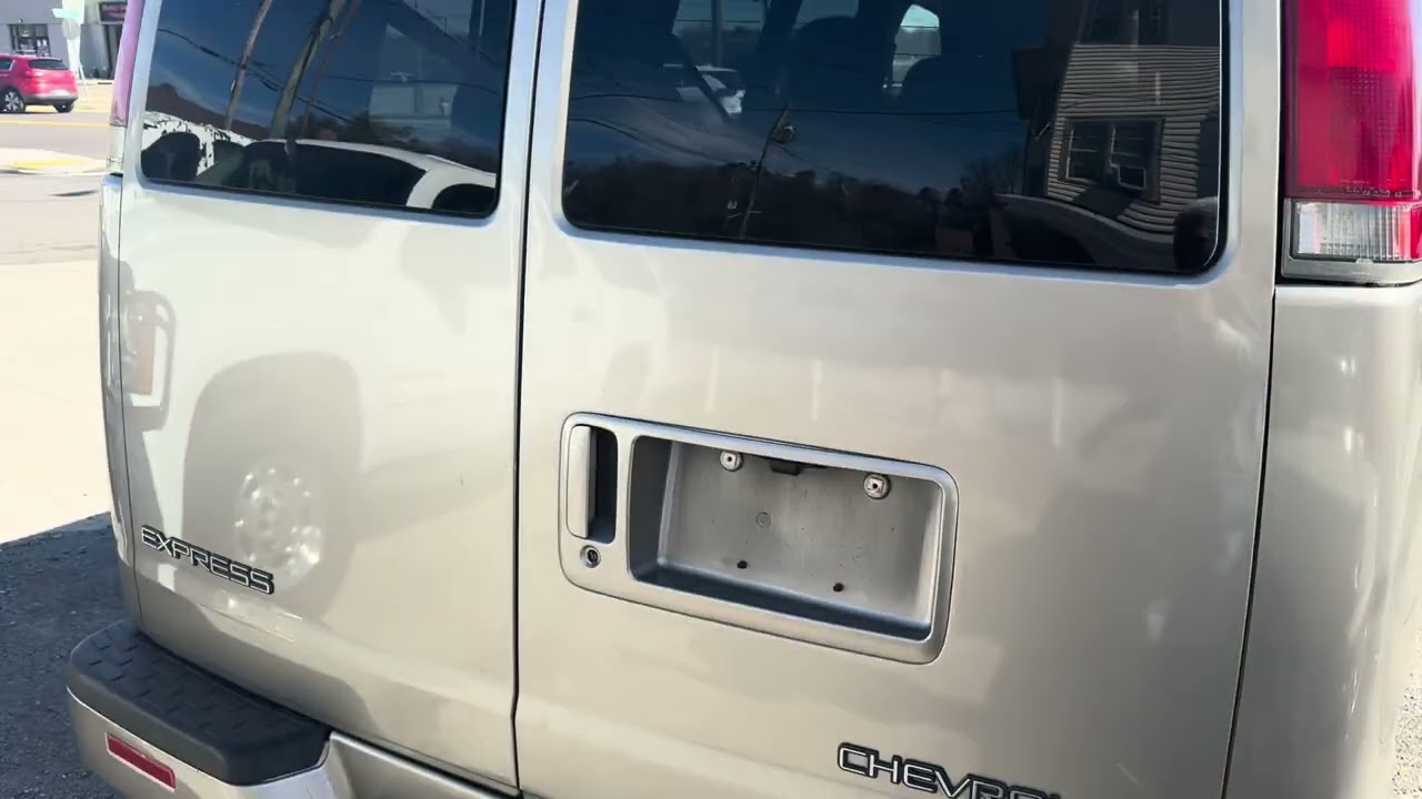 2002 Chevrolet Express LT Conversion Van www.WebsterMotors.net