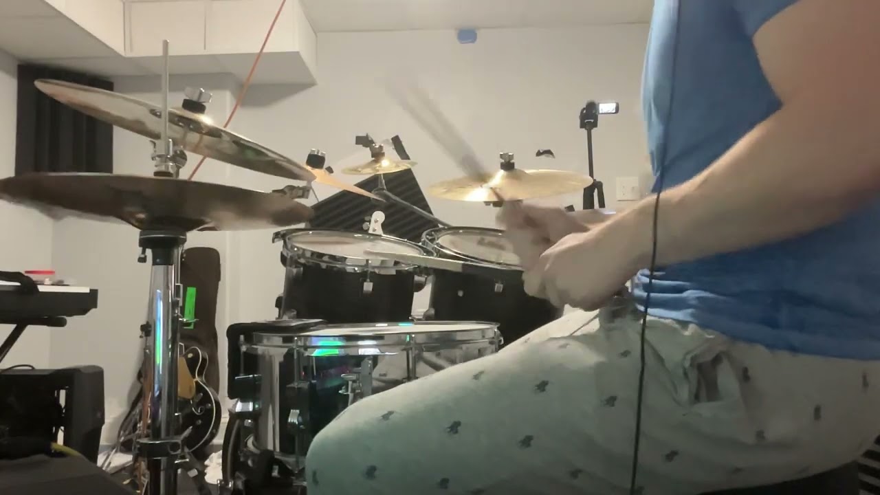 Big Man, Little Dignity --- Paramore (Drum Cover)