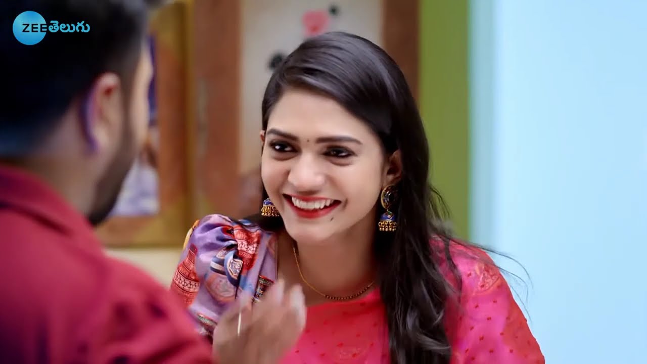 Inti Guttu - ఇంటి గుట్టు - Telugu Serial - EP - 391 - Meena Vasu, Nisha Gowda - Zee Telugu
