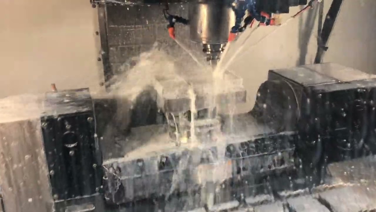 HAAS VM2 (1 of 2)