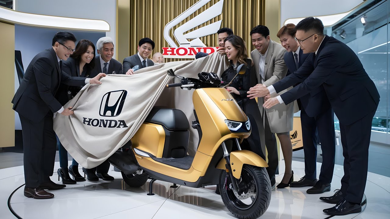 NEW Honda Activa 5G Review (2025) Finally Launched!!!