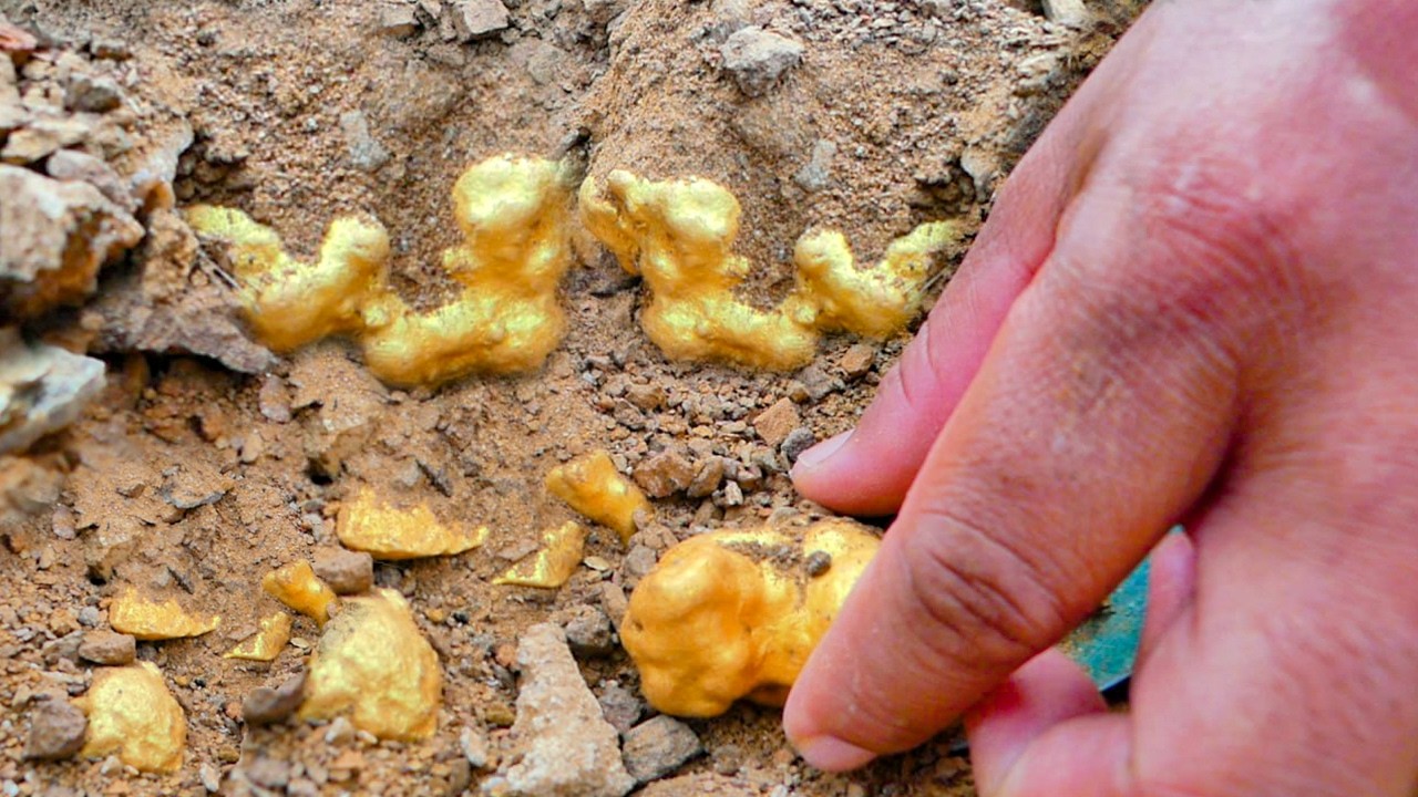 Life-Changing Discovery: You Won&rsquo;t Believe This Gold Strike!
