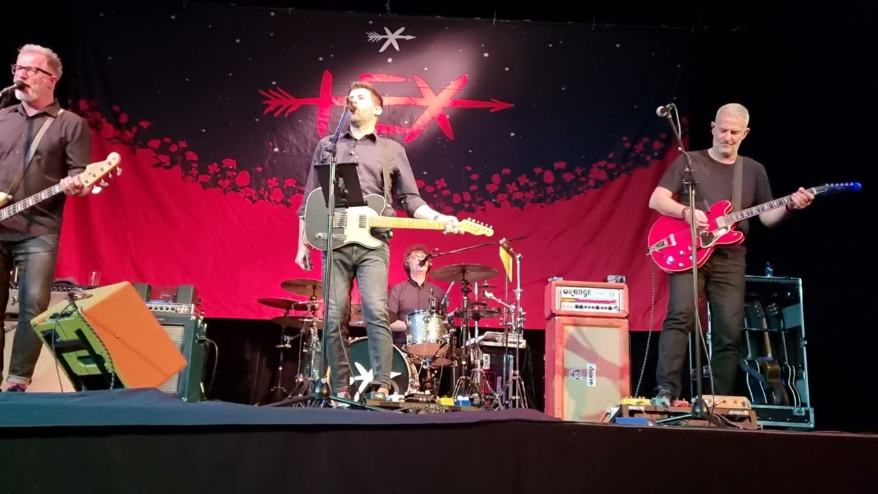 Hex - Kazdy den je nedela 13.12.2022 Bratislava L+S 8.5/10