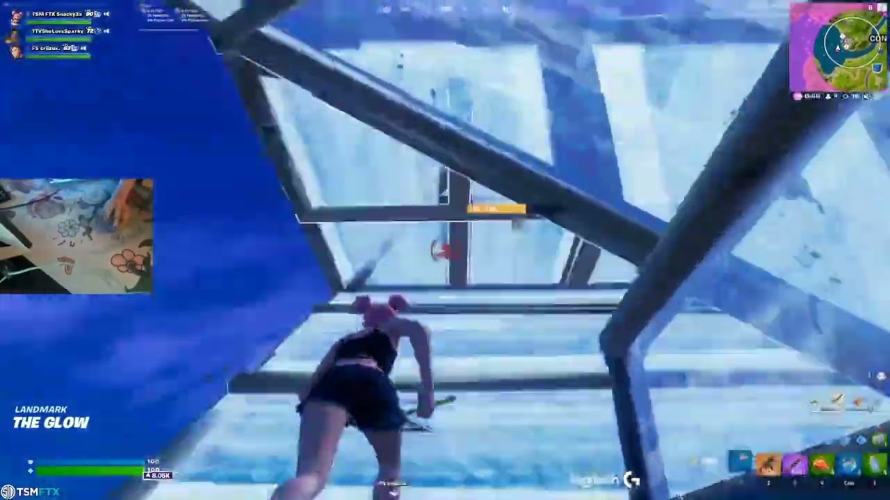 Snacky rompe récord hace  25 Triple edits en arena