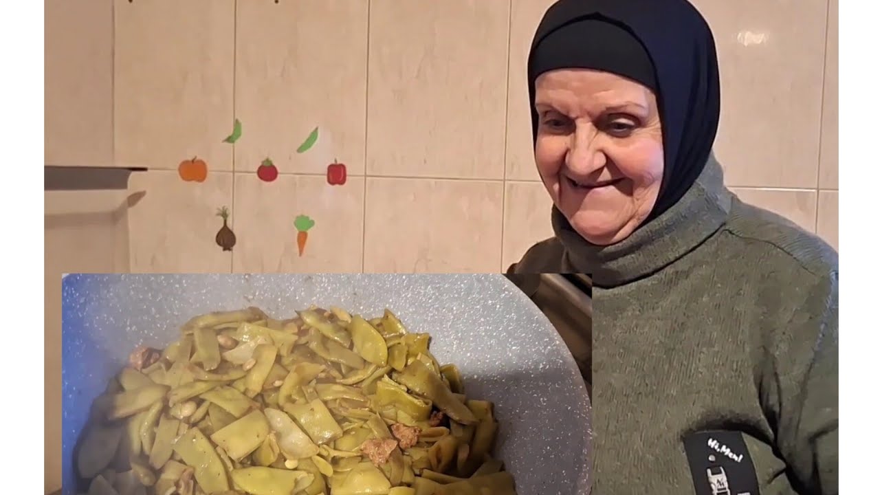 أطيب لوبية(فاصوليا) بلحمة ورز😋...اجت ام الرور والباقي عنكن..شو صااارر؟؟