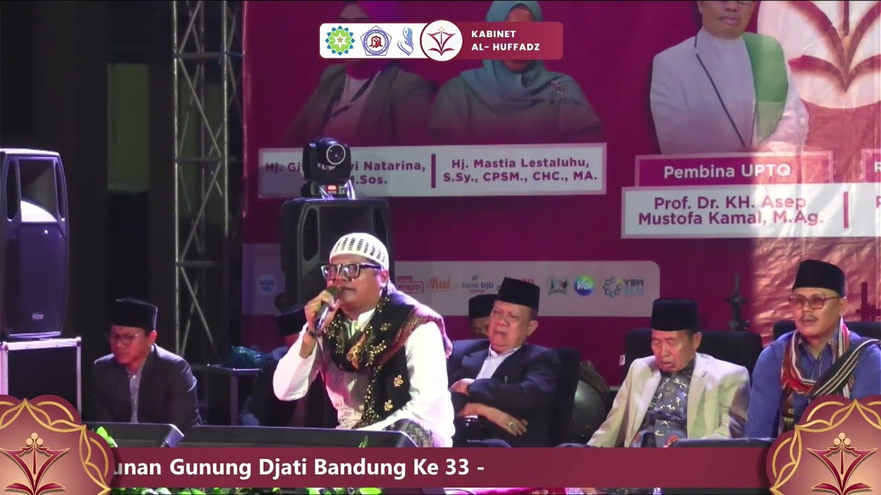 Penampilan Qori KH. Mu''min Aenul Mubarok, S. Pd. I pada Malam Puncak Harlah ke 33 UPTQ UIN Bandung