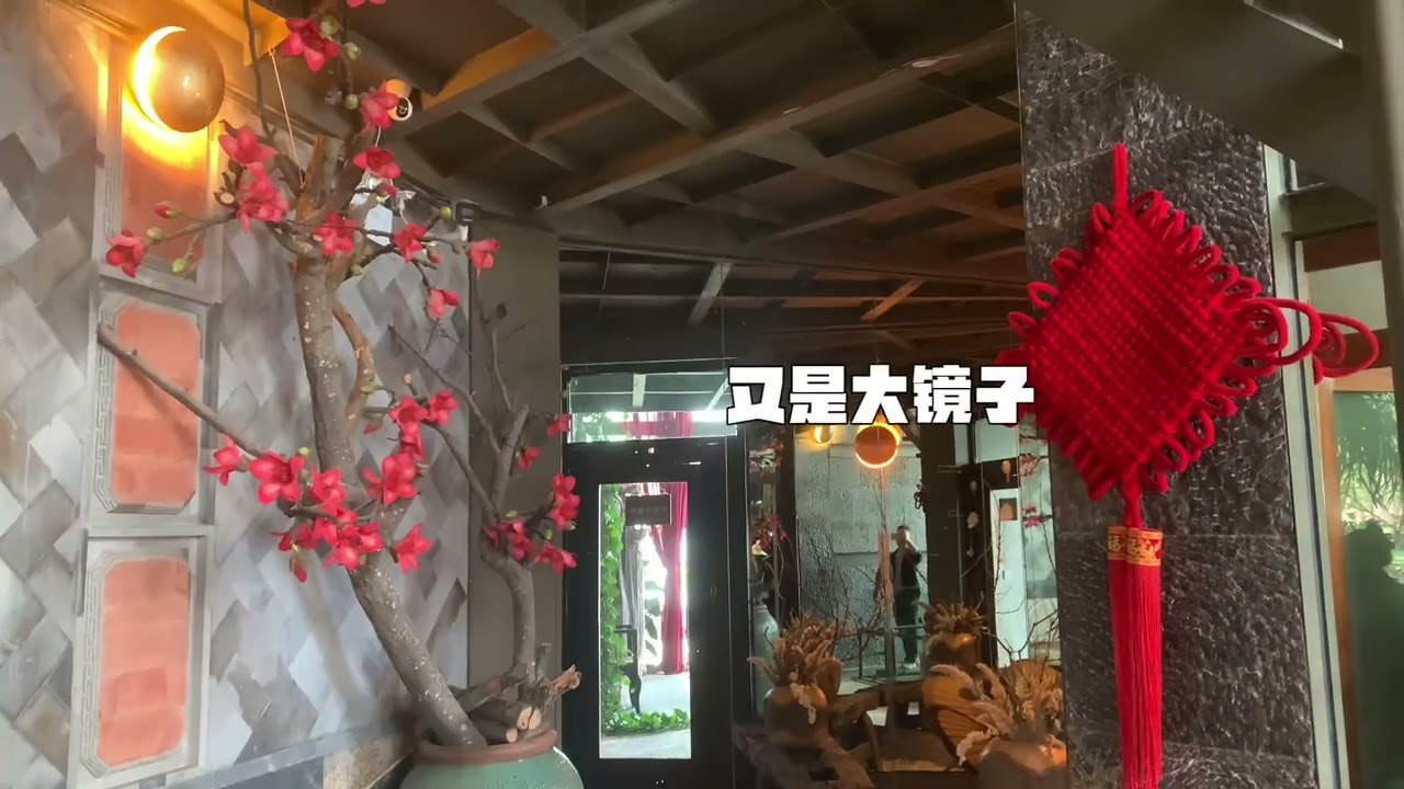 探秘杨丽萍25年前花3000万打造的大理双廊太阳宫别墅内部，免费参观内部7套房间细节，看看到底都是啥样子的？