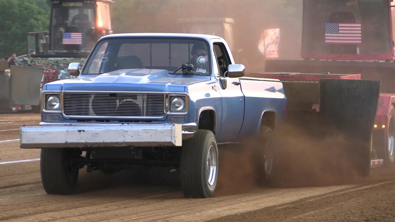 Truck Pulling 2023:  Pro Street Gas 4x4 Trucks Pulling At Lebanon