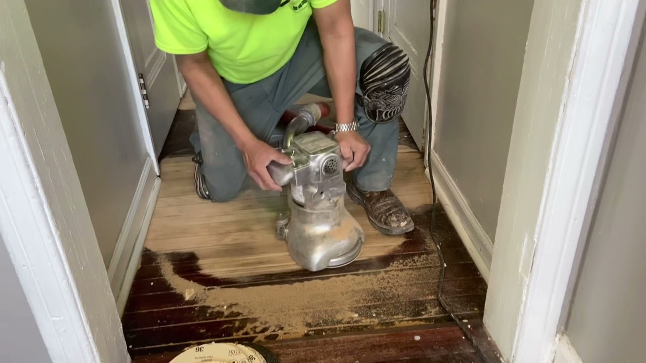 Cómo lijar piso de madera