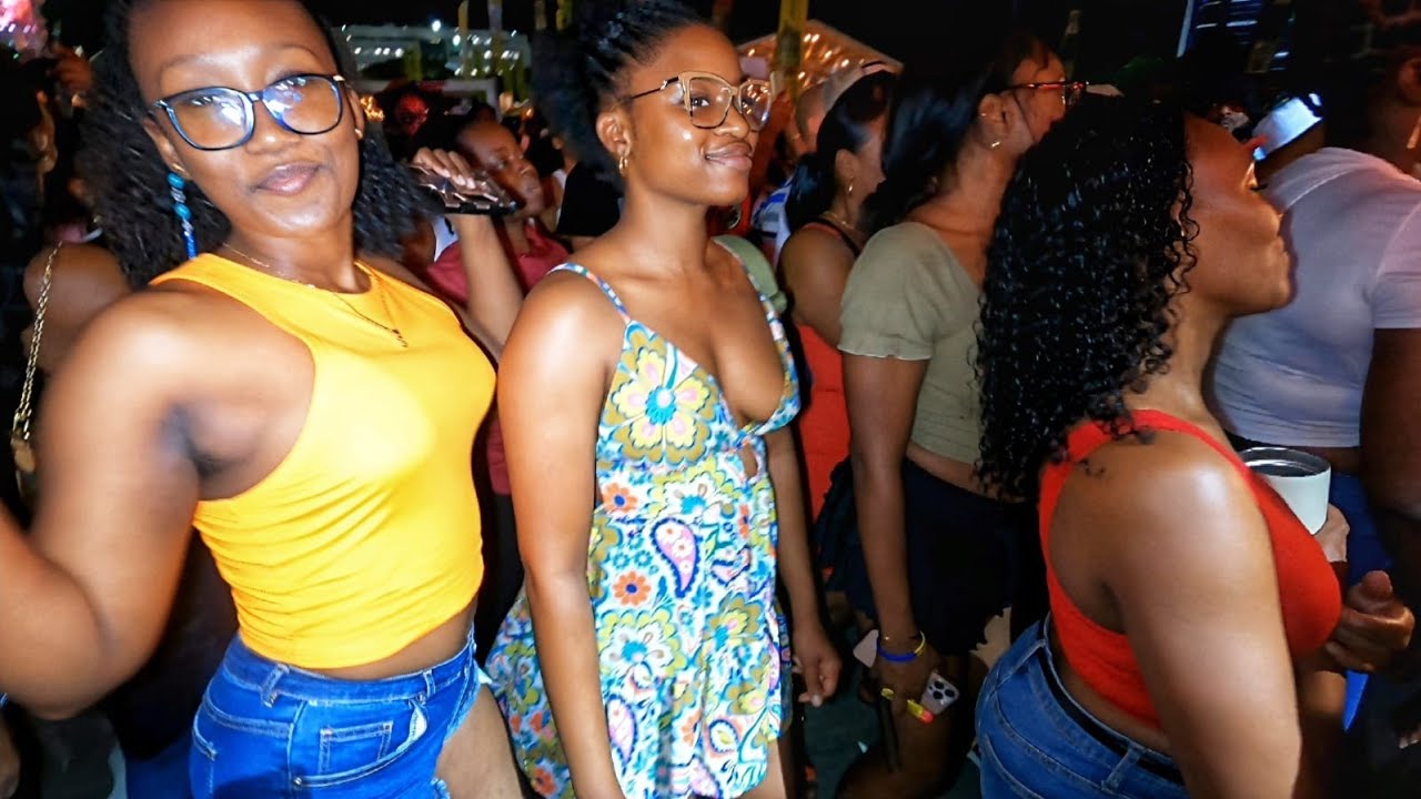 The WORLD Needs to See This🇹🇹 Free Soca Concert in Trinidad (INSANE ENERGY)