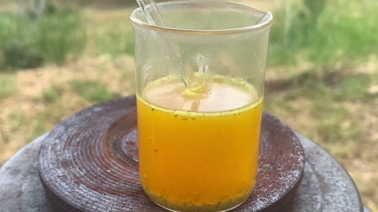 Aluminum recovers all gold from gold solution