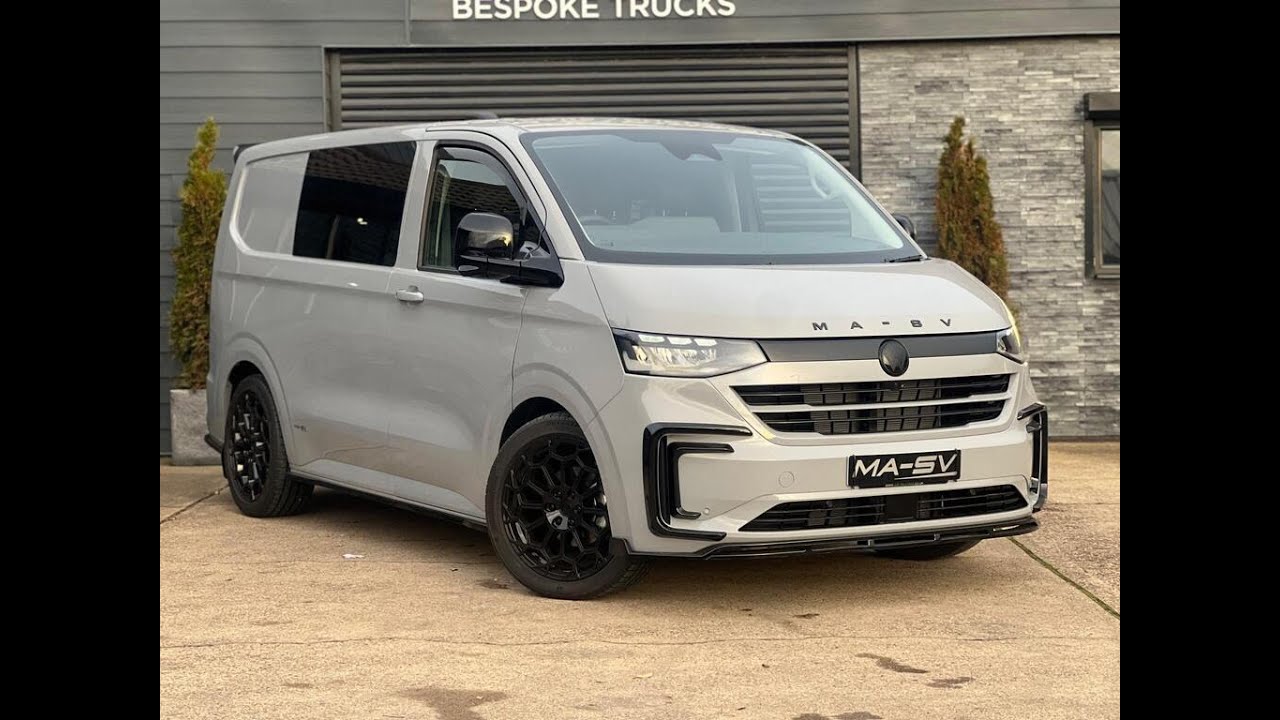 2025 (75) Volkswagen Transporter T7 Commerce Pro 2.0 TDi 150ps DSG 4Motion Flexi Kombi