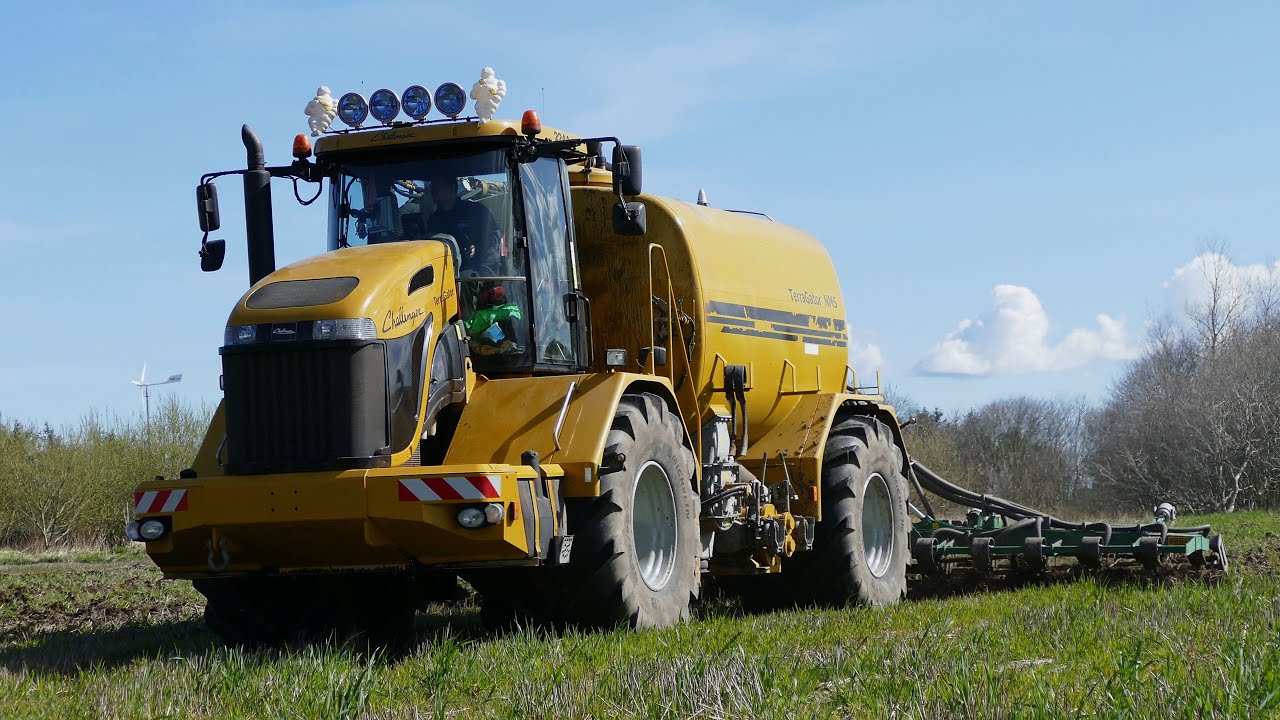 Terra-Gator 2244 with 7.5 Meter Samson Slurry-Injector | Manure 2016 | Toftegaards Maskinstation