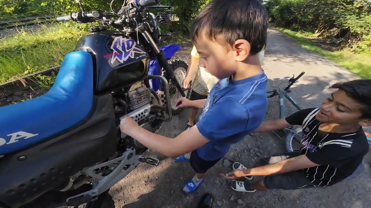 Honda SLR 650, czyli enduro w środku Wrocławia.