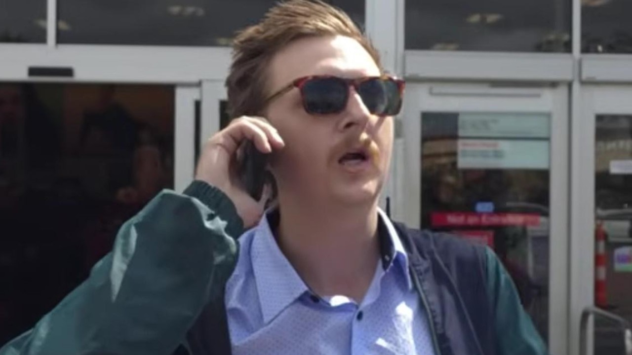 Crybaby calls 911 and is schooled by officers - Self defence is NOT a crime