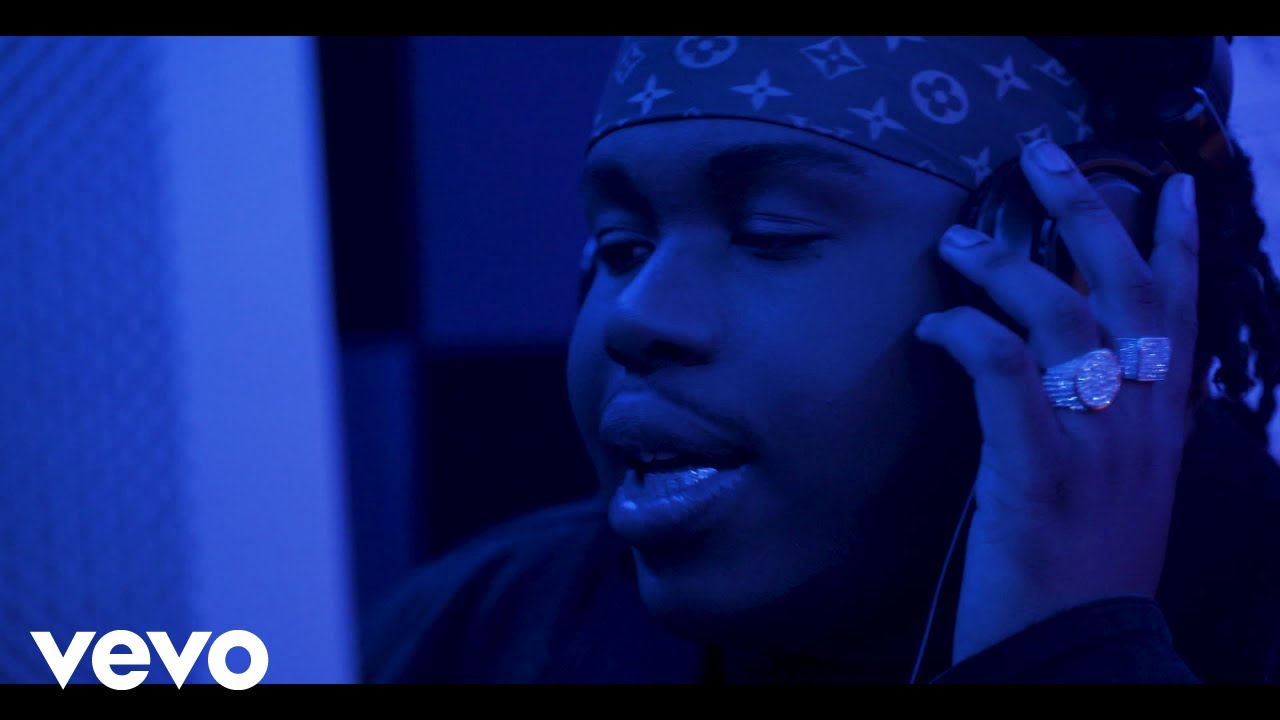 3Breezy - Message To Her (Studio Performance)