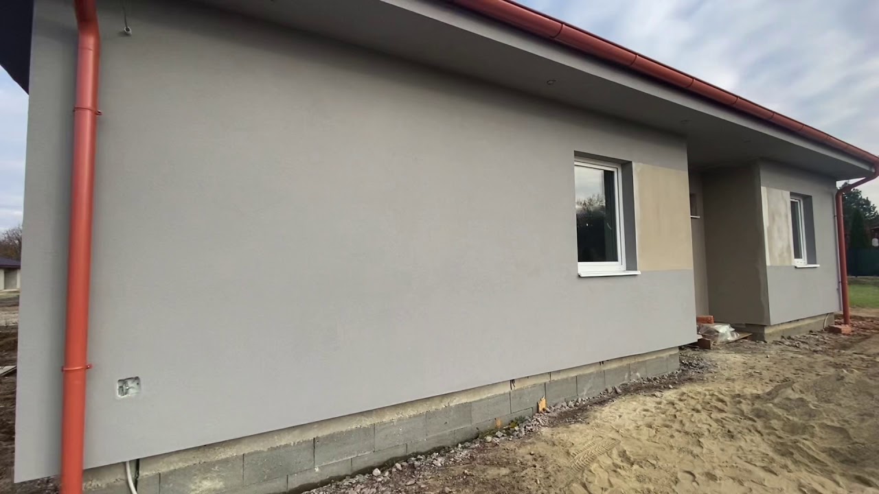 Domy na kľúč , Holodom bez farby
