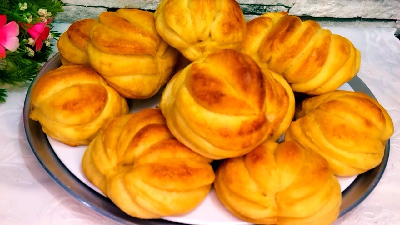 طريقة عمل فطاير ( مخبوزات) طرية و هشة معجونة بالجبنة لزوم الشاي😋طعمها و ريحتها فى منتهى الجمال 👍