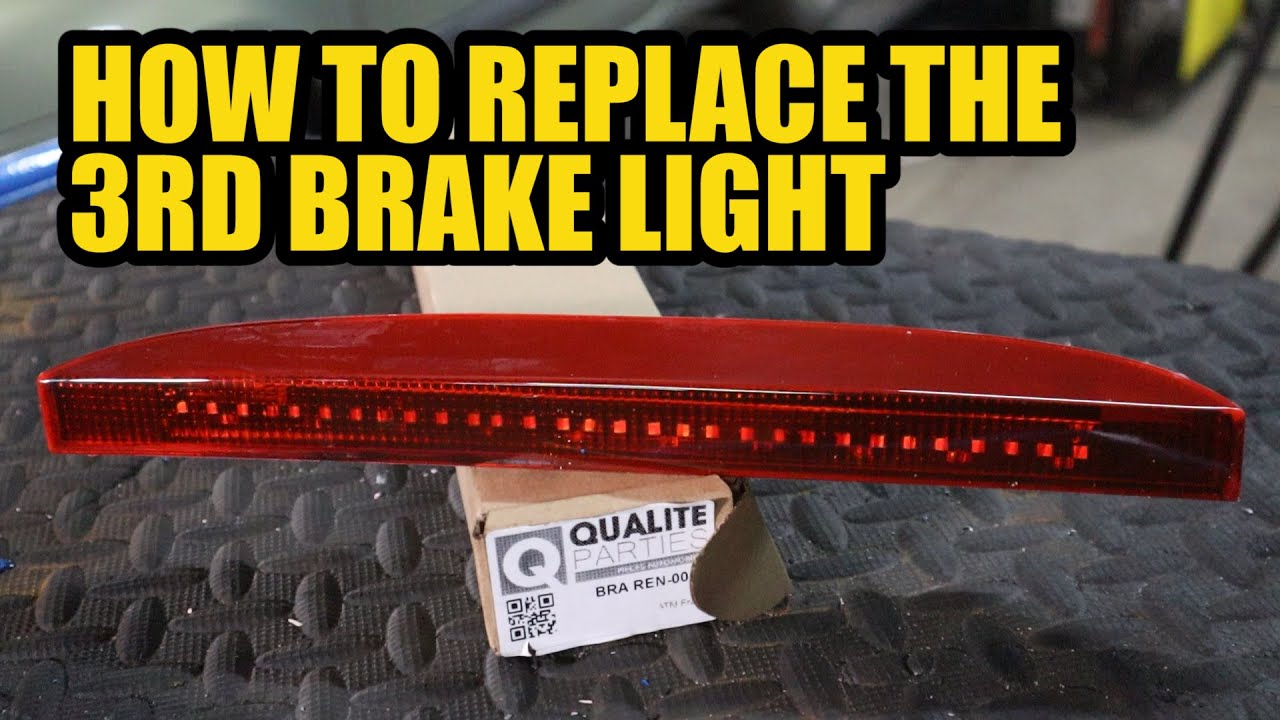 How to replace the 3rd brake light on your Renault Clio.