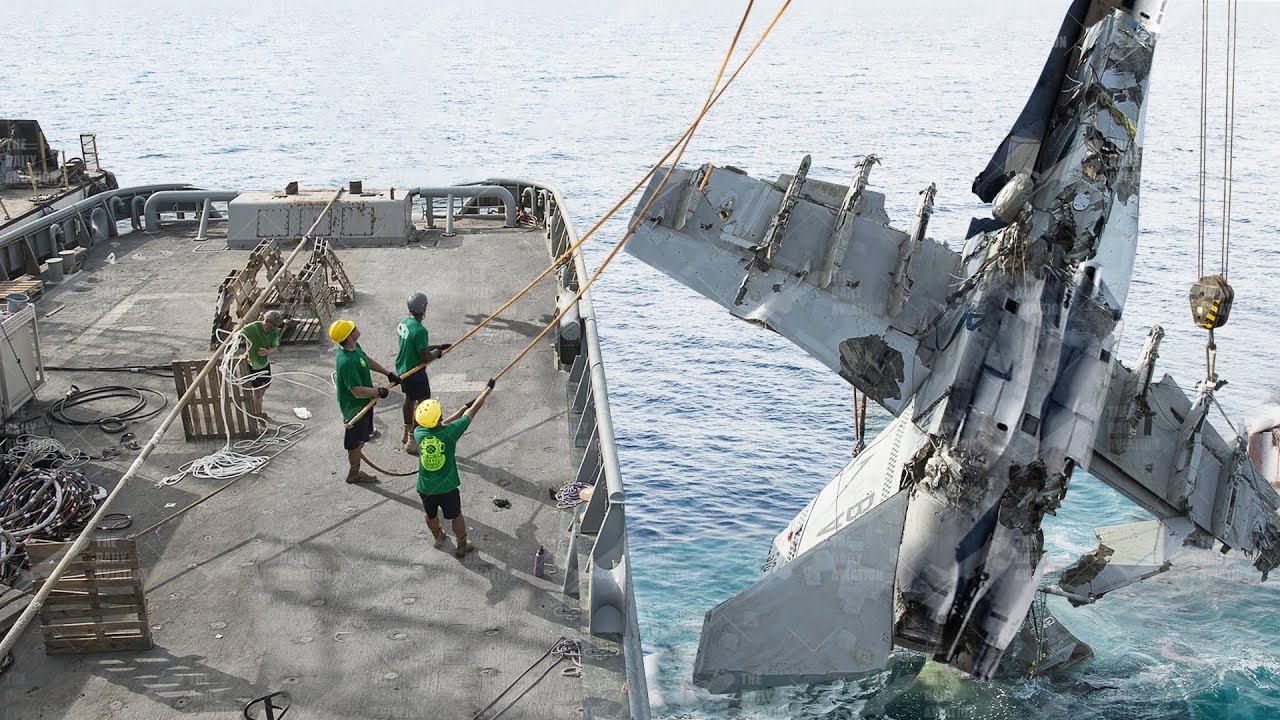 The Scary Process of Recovering $60 Million US F-18 Crashed at The Bottom of The Sea