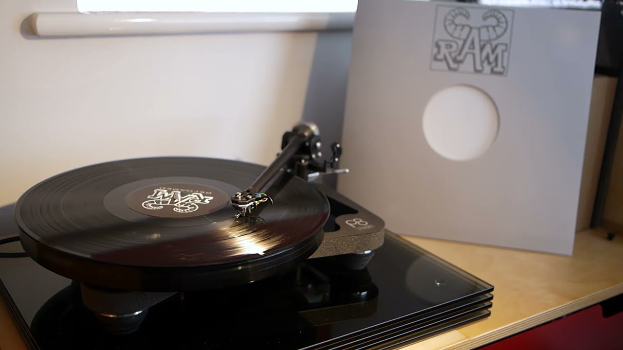 Flatliner - The Big Bang (Liftin' Spirits Remix) (RAM Records RAMM009EP2 A2) 1994