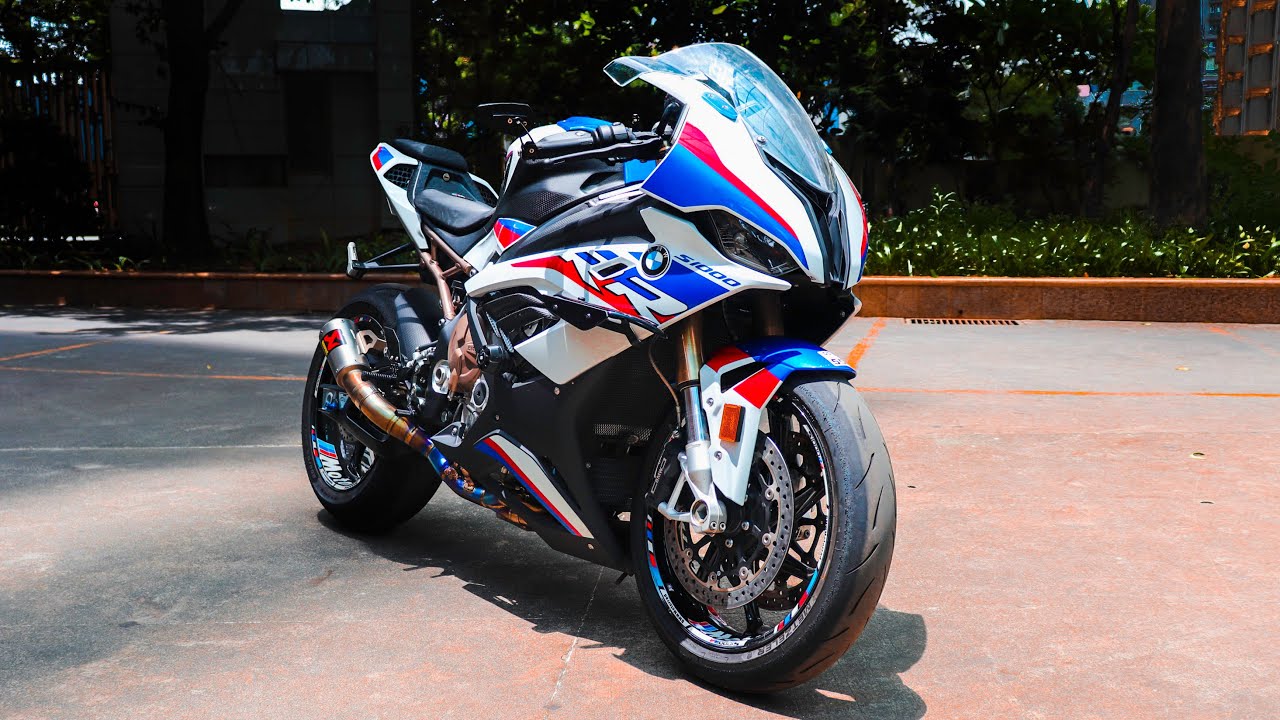 BMW S1000RR M SPORT Akrapovic Shorty GP Fully Loaded [ LOUD BIKE ] 4K | SpeedyLio