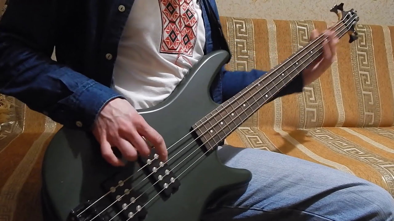 Metallica No Remorse bass cover (tabs in description)