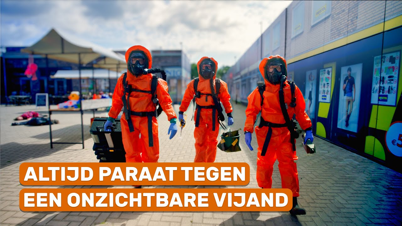 Zo traint het Defensie CBRN-team op hun locatie in Vught