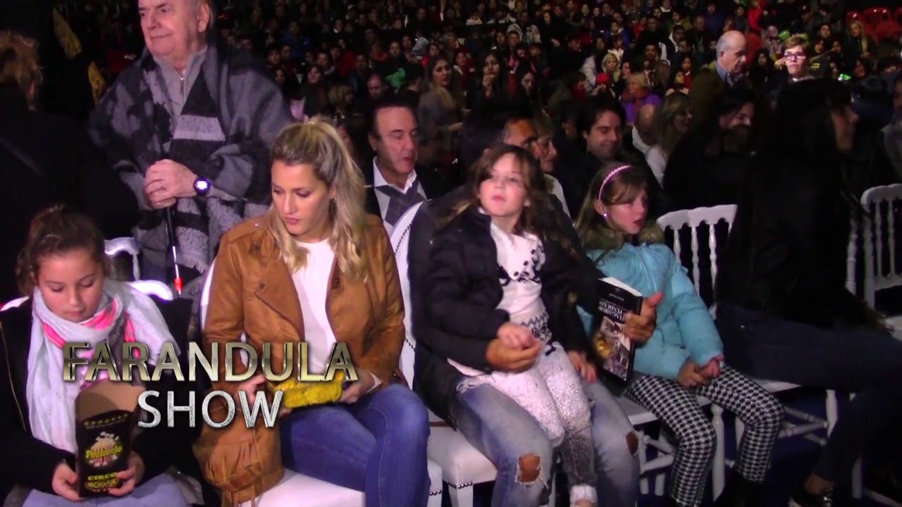 Mica y Cubero en el Circo Rodas. Por qué estaban molestas las hijas de Fabián y @nikitaneumann?