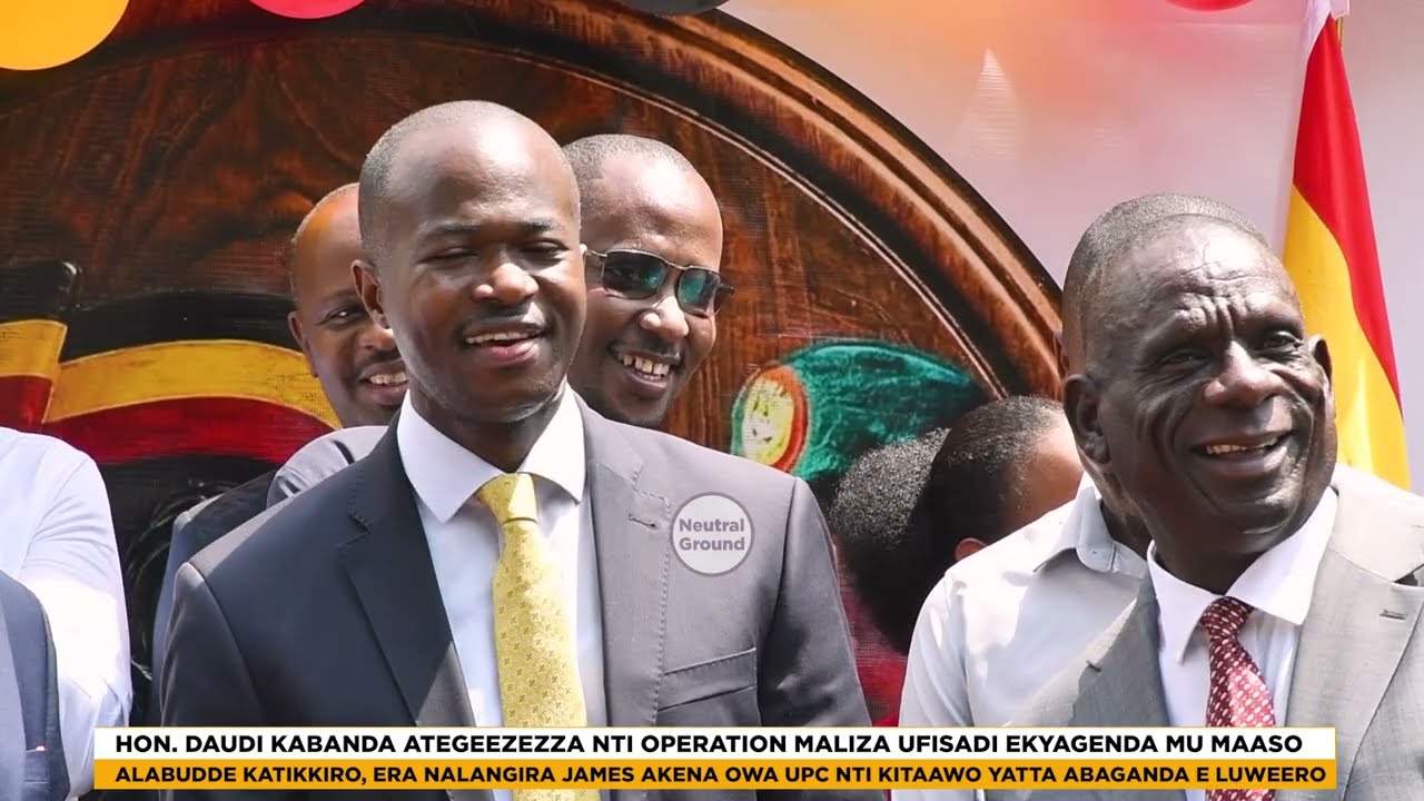 DAUDI KABANDA WA PLU AKOMWYEWO NAMAANYI, ALABUDDE KATIKKIRO WA BUGANDA NE JAMES AKENA OWA UPC.