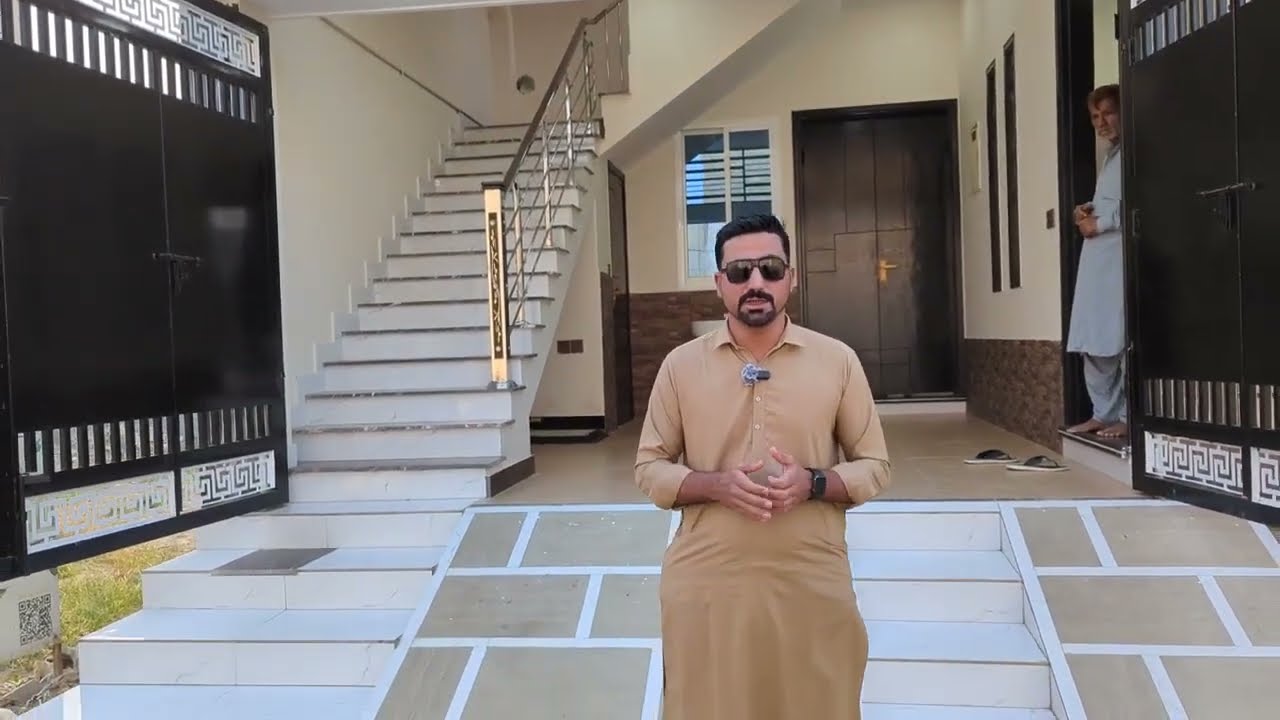 120 SQ House for sale in SAADI Garden SCHEME 33 KARACHI 