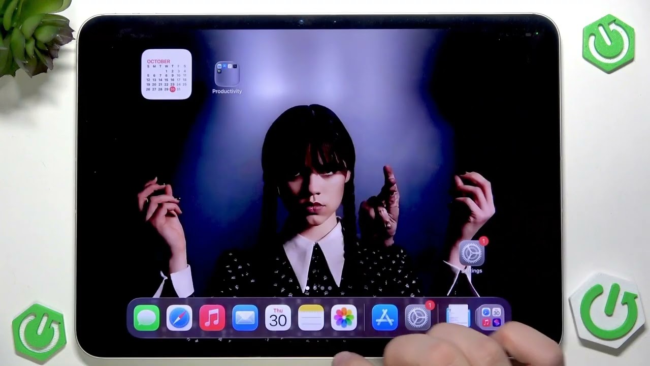 Comment scanner un code QR sur Apple iPad Pro 11 (2025) - Wi‑Fi + Cellular