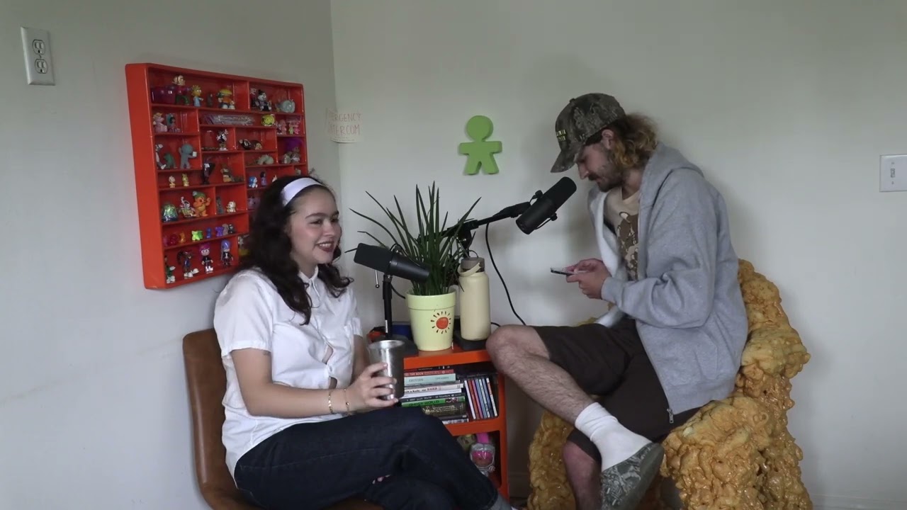 Emergency Intercom - Episode 92 (Reminiscing on our childhoods)