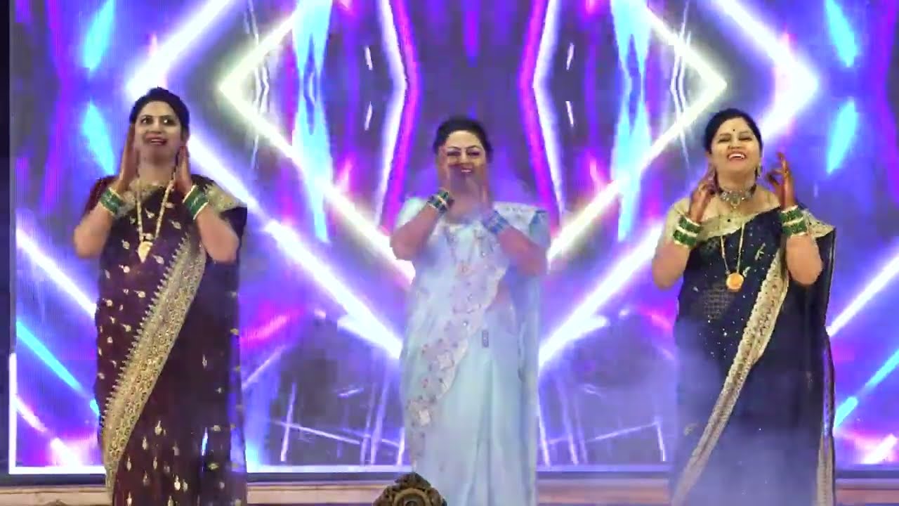Groom Mother Dance | Sangeet Performance | नवरदेव आई आणी मावशी ।