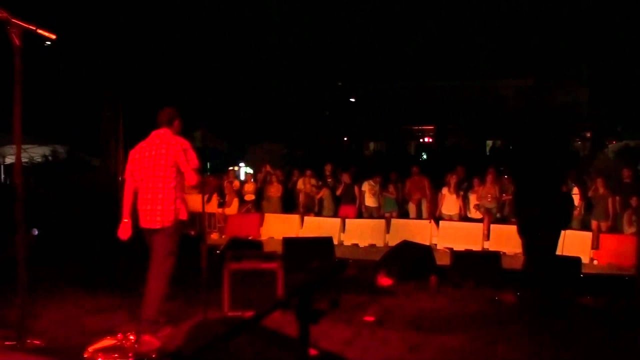 Puressence - When Your Eyes Close (Live)