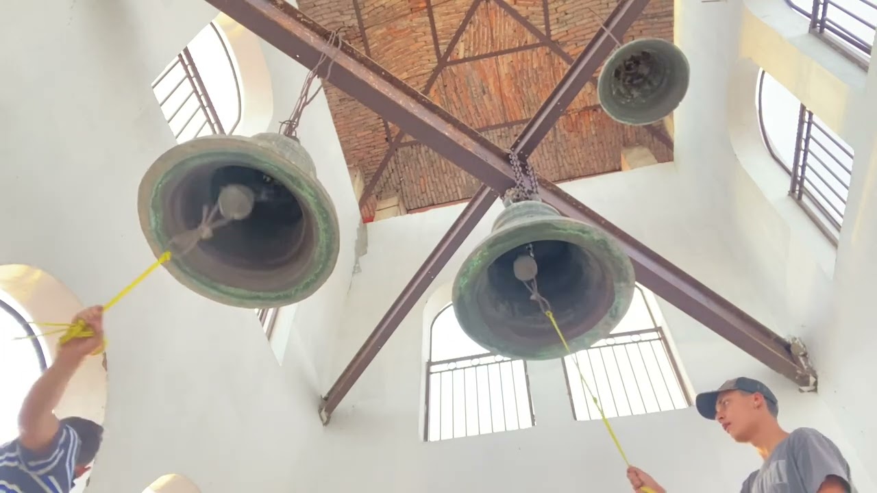 Primera Llamada (Repique De Campanas Solemne) Parroquia Santa María Magdalena