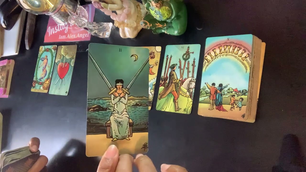Scorpio ♏️ Deeply triggering, deeply healing, deeply transformational reading – it’s your time!
