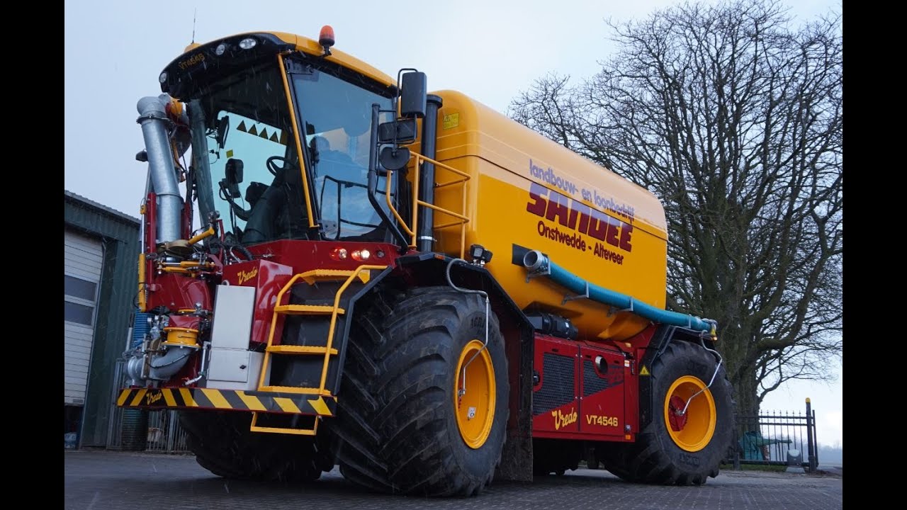 De nieuwe VREDO VT 4546 Landbouw en loonbedrijf Sandee.
