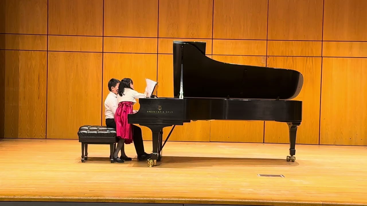 Duet Anitra’s Dance (Peer Gynt Suite No.1, op. 46) by E.Grieg 