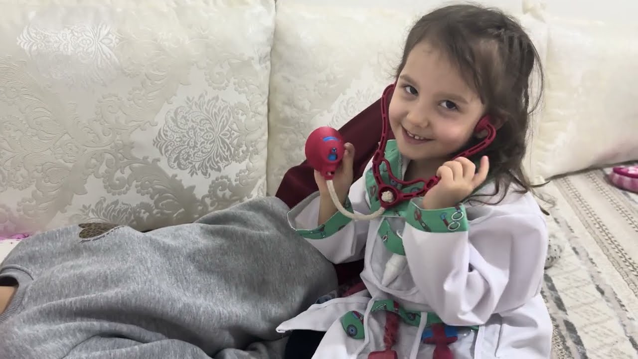 MİNİK DOKTOR İŞ BAŞINDA🩺👩‍⚕️🌈 