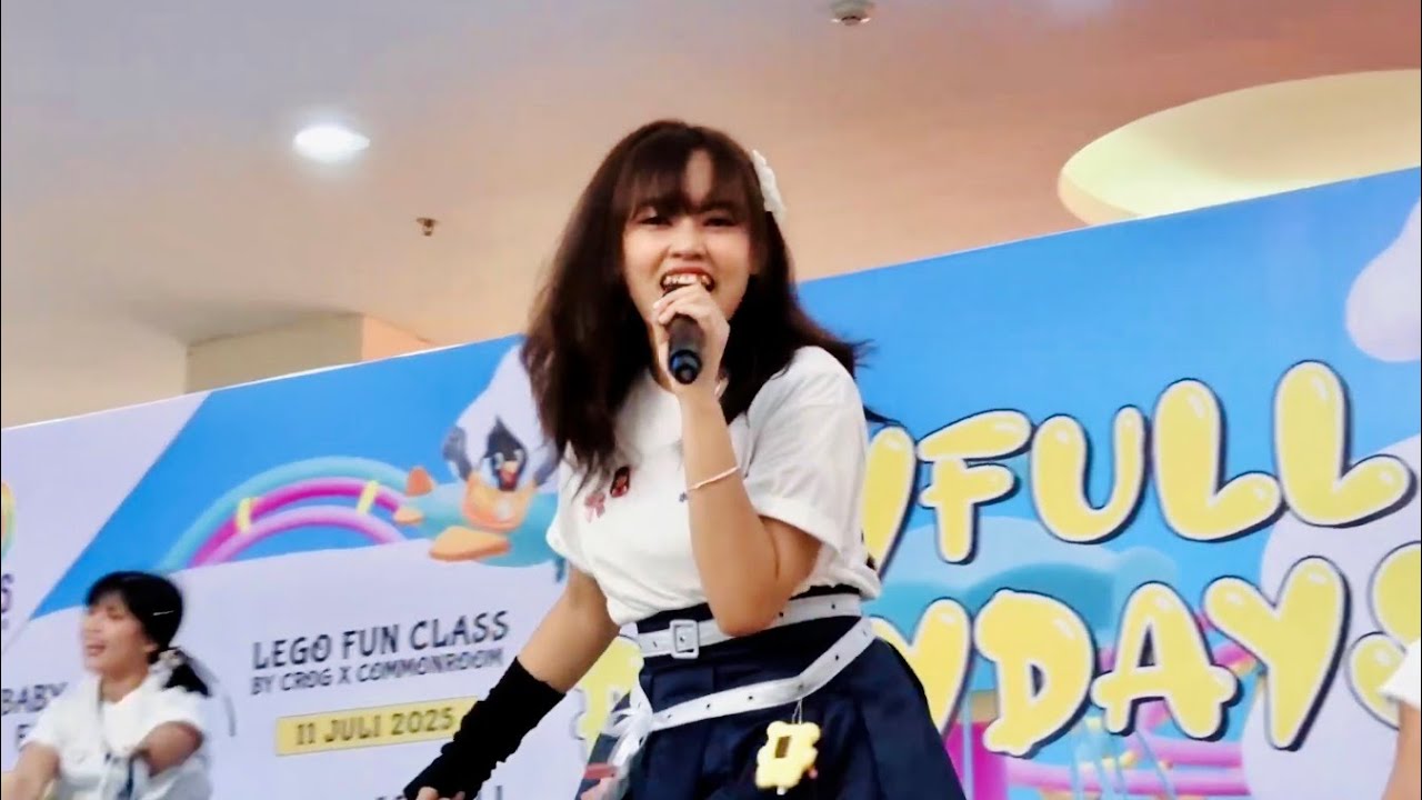 iLiFE - Idol Life Extra Pack cover by POPCRUSH at JOYFULL COSWALK