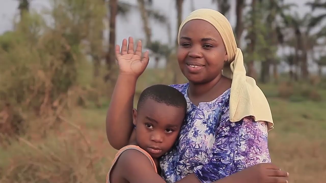 GEZAHO 1:mukibano iwanyu abantu nkaba bariho?!? aha ninde wobwira Ati GEZAHO?