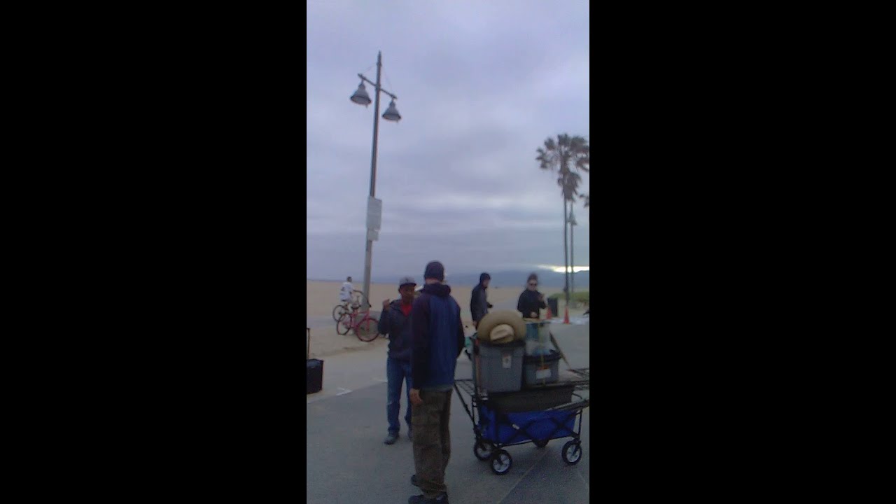 Kids Jamming Venice Beach Boardwalk