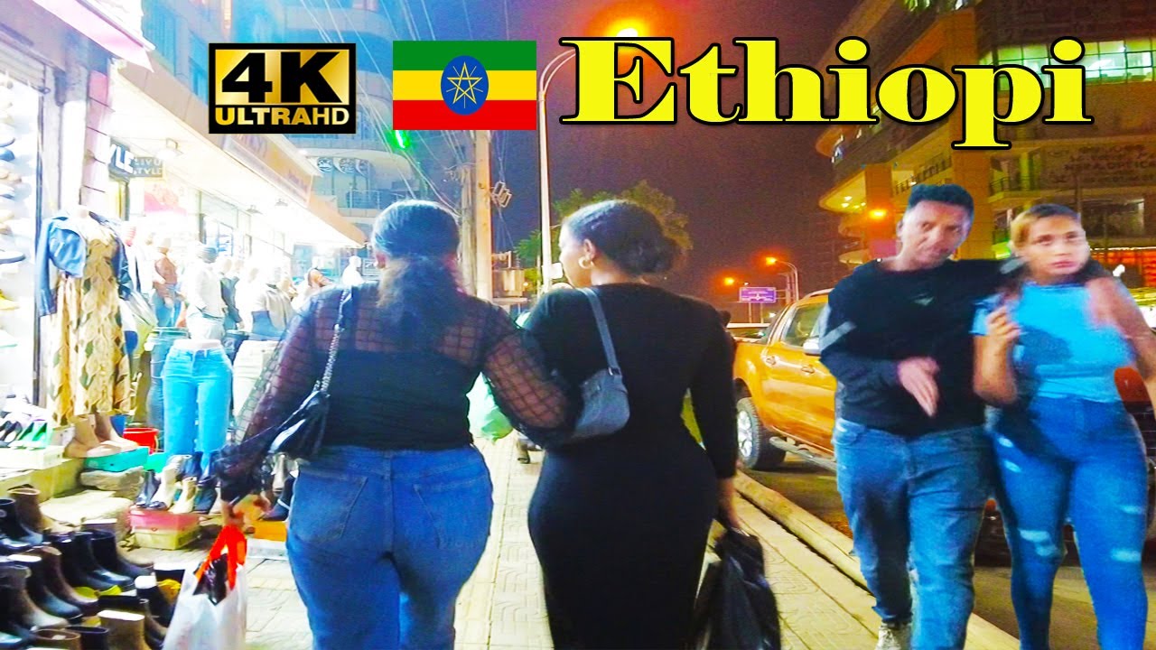 እንዴ 22 በማታ Addis Ababa Walking Tour  Hayahulet  Night life 🇪🇹 Ethiopia 4K