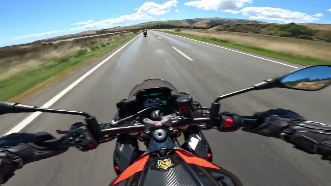 Aprilia V4 go for Ride with the group. Everyone gets Crazy.