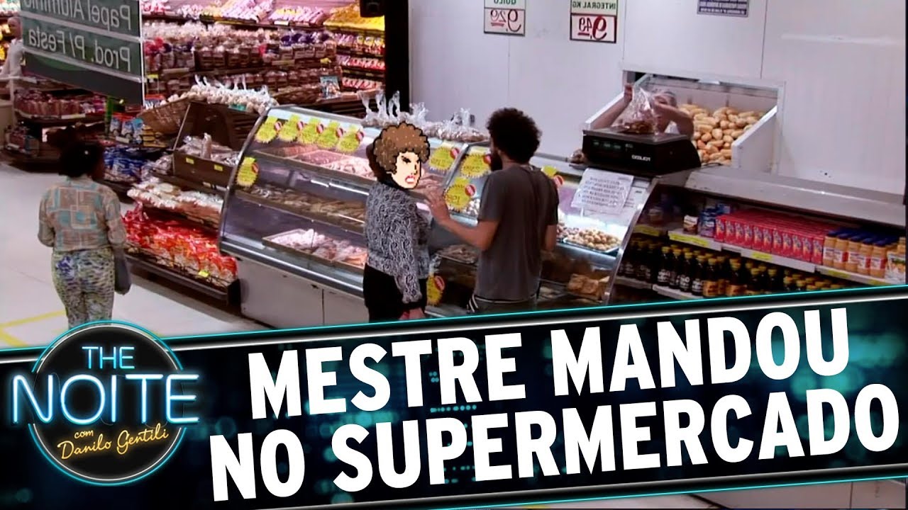 Mestre Mandou no supermercado | The Noite (28/06/17)